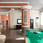 Casa Loma *