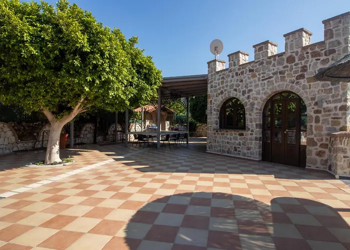 Βίλα Casa Loma *